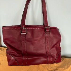 COACH Maroon leather tote.  GREAT FOR FALL!